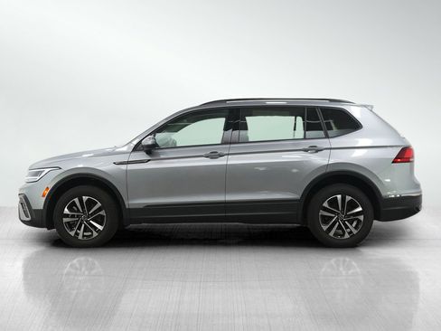 Used 2022 Volkswagen Tiguan S AWD/4WD image 2