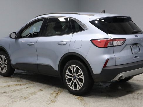 Certified 2022 Ford Escape SEL image 9