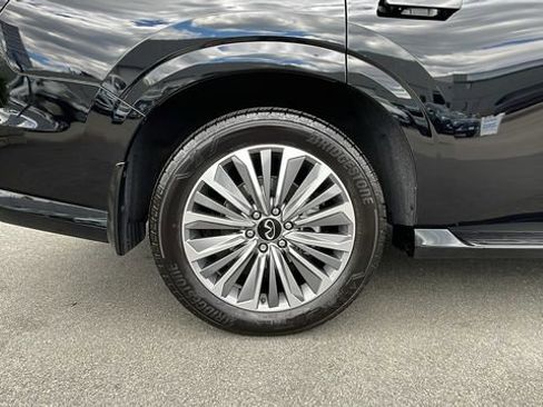Used 2026 INFINITI QX80 Luxe AWD/4WD image 12