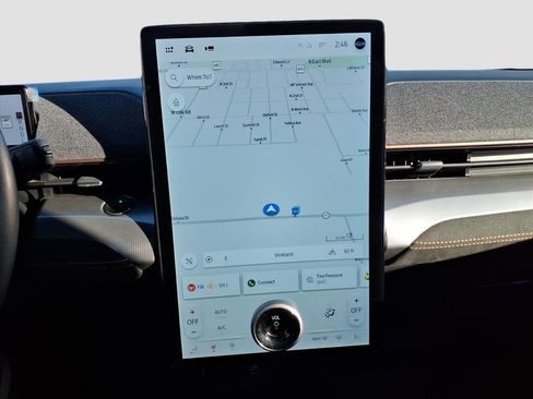 Used 2022 Ford Mustang Mach-E GT image 19