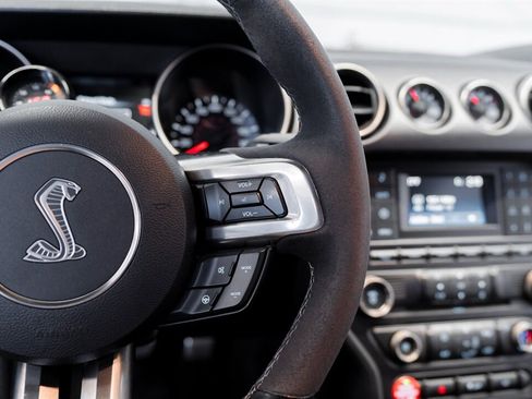 Used 2016 Ford Mustang Shelby GT350 image 29