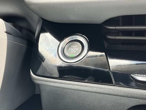 Used 2025 Buick Envision Preferred AWD/4WD image 36