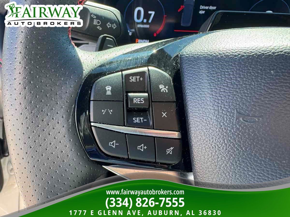 Used 2025 Ford Explorer ST w/ Sun And Sound Package AWD/4WD image 20