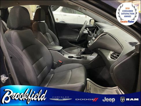 Used 2023 Chevrolet Malibu LT image 19