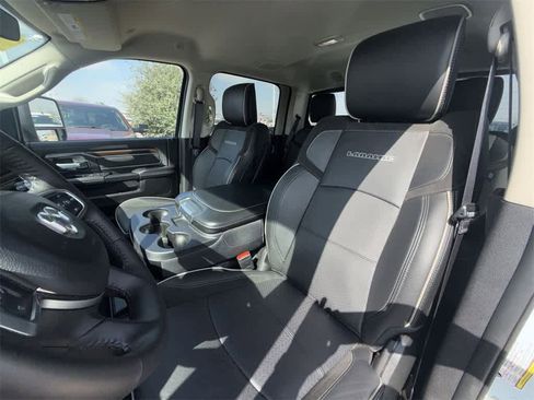 Used 2024 RAM 2500 Laramie w/ Safety Group image 11