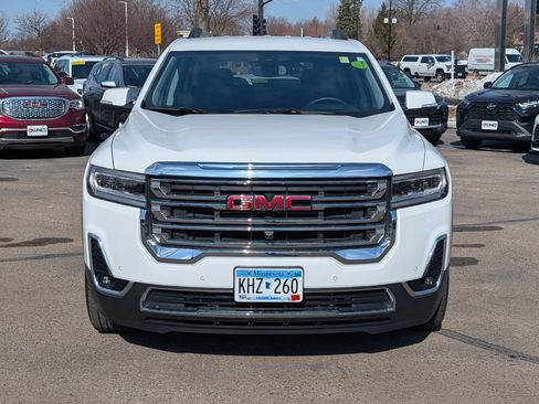 Used 2023 GMC Acadia SLT w/ Technology Package AWD/4WD image 2