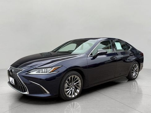 Used 2025 Lexus ES 300h w/ Accessory Package (Z1) FWD image 6