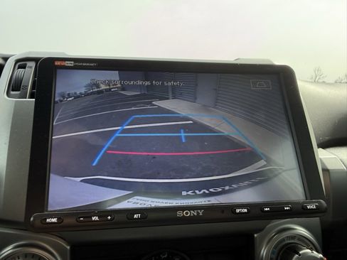 Used 2016 Toyota 4Runner SR5 image 36