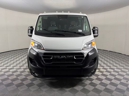 Used 2025 RAM ProMaster 2500 w/ U-Haul Equipment Group FWD image 3
