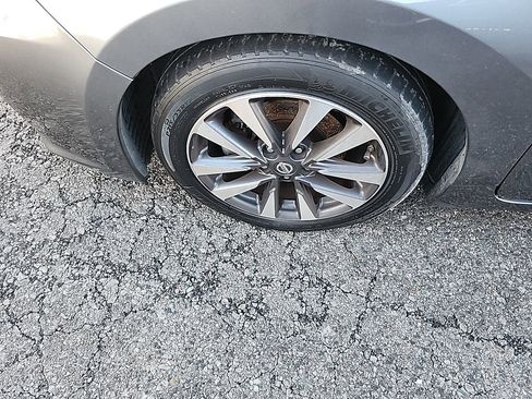 Used 2017 Nissan Altima 2.5 SL image 8