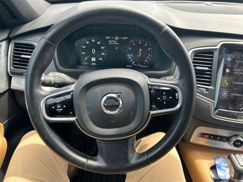 Used 2017 Volvo XC90 T6 Momentum w/ Vision Package AWD/4WD image 16