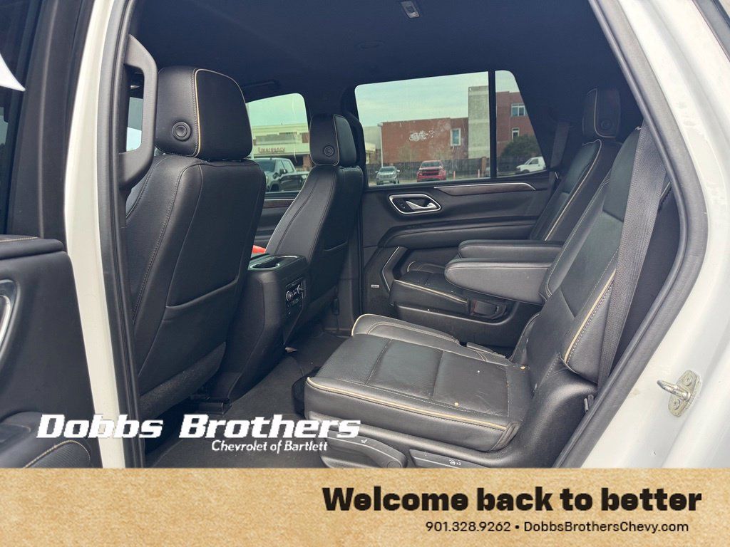 Used 2021 Chevrolet Tahoe Premier RWD image 16