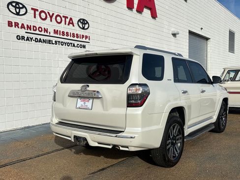 Used 2014 Toyota 4Runner Limited image 5