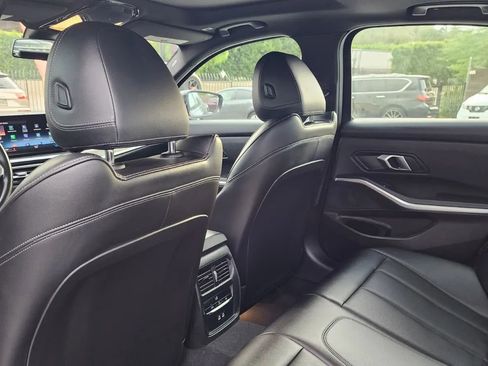 Used 2024 BMW 330i Sedan w/ M Sport Package image 12