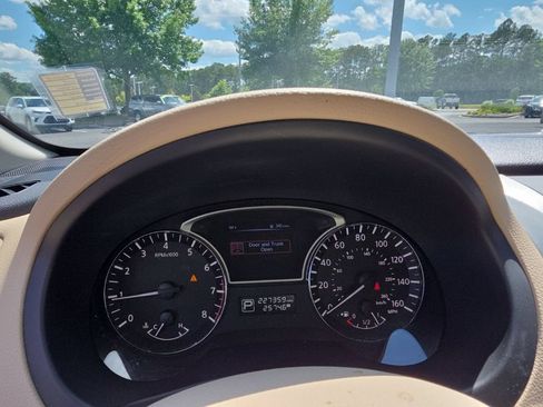 Used 2015 Nissan Altima 2.5 S w/ Power Driver Seat Package FWD image 15