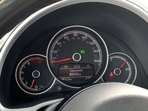 Used 2018 Volkswagen Beetle 2.0T SE FWD image 20