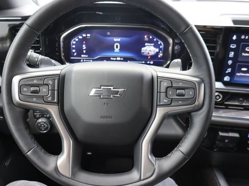 Used 2024 Chevrolet Silverado 1500 LTZ w/ Technology Package AWD/4WD image 4