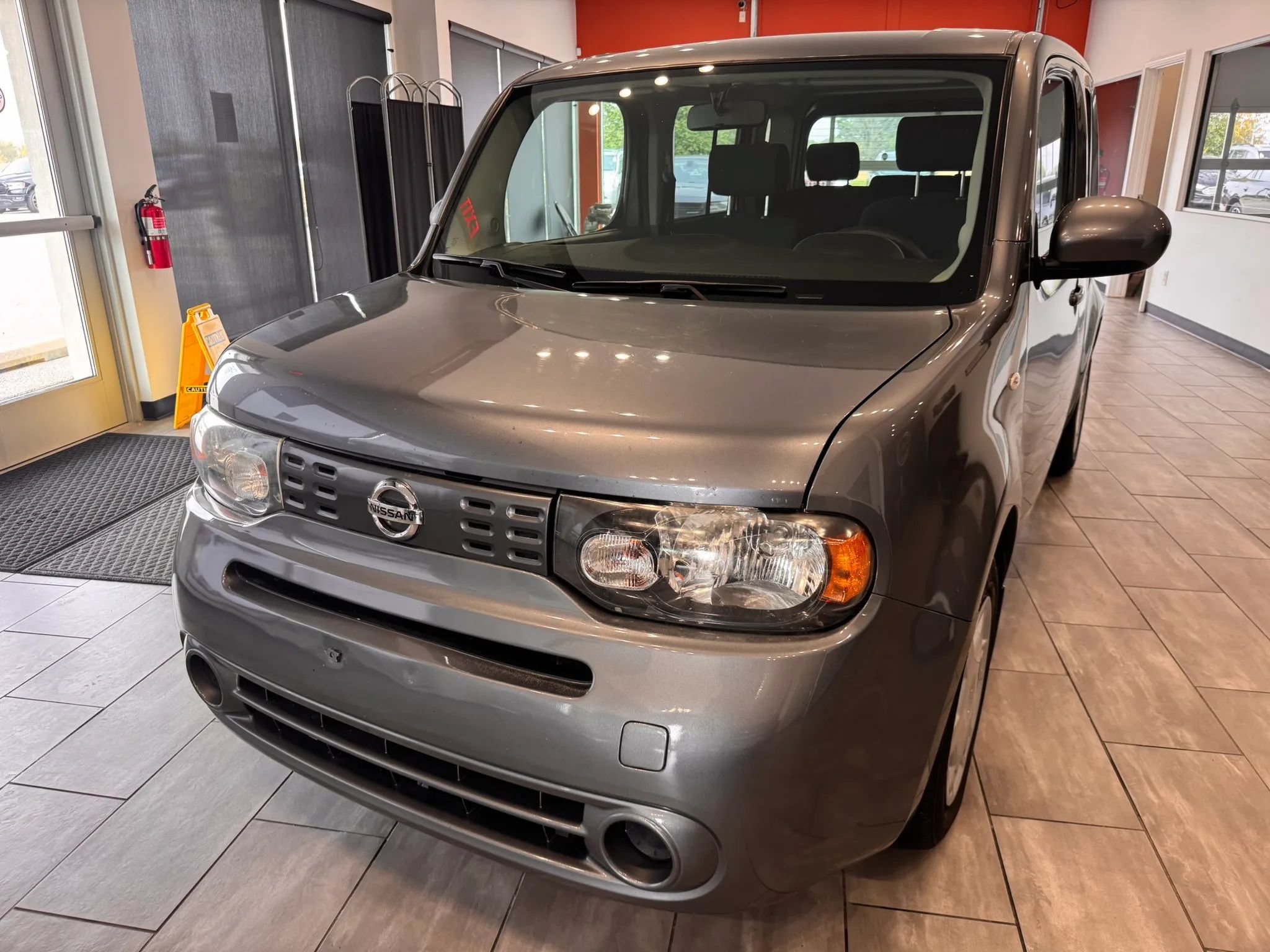 Used 2012 Nissan Cube 1.8 S w/ Interior Designer Pkg FWD image 37