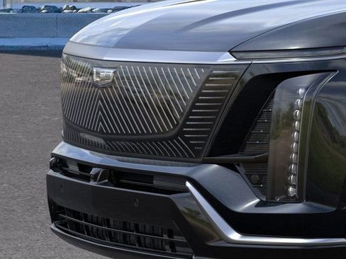 New 2026 Cadillac Vistiq Luxury w/ LPO, Floor Liner Package AWD/4WD image 13