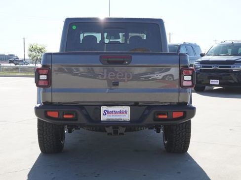 New 2026 Jeep Gladiator Mojave AWD/4WD image 8