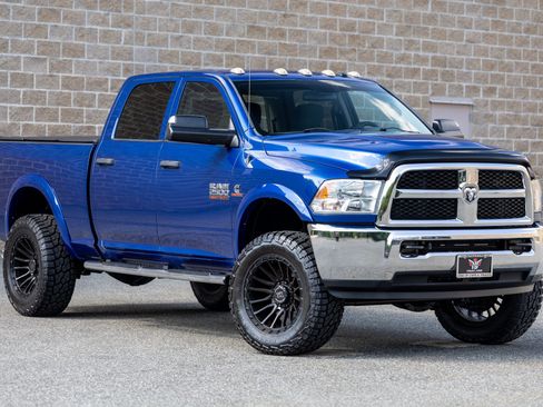 Used 2015 RAM 2500 Tradesman w/ Chrome Appearance Group AWD/4WD image 1