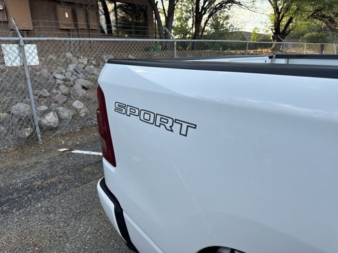 Used 2023 RAM 1500 Big Horn AWD/4WD image 10