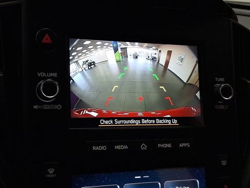 Used 2024 Subaru Crosstrek 2.0i w/ Crosstrek Mirror Package image 4