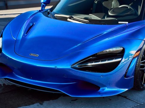 Used 2026 McLaren 750S Spider image 6