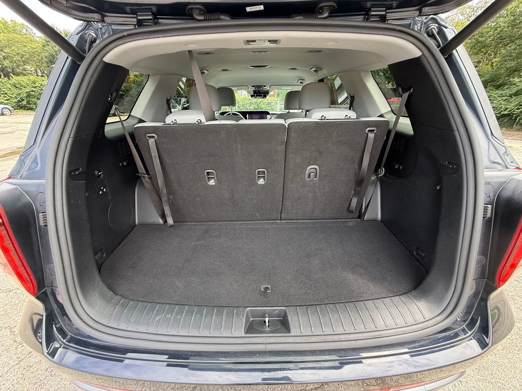 Used 2024 Hyundai Palisade SEL FWD image 34