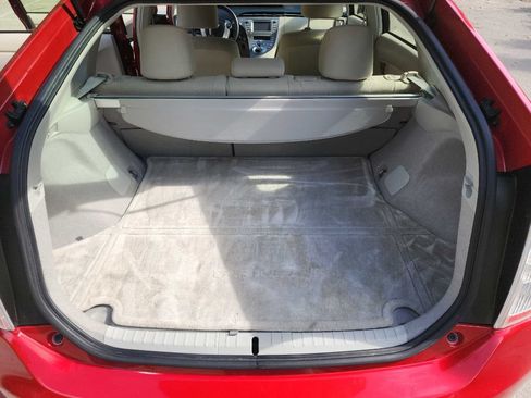 Used 2012 Toyota Prius Two FWD image 27
