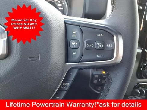 New 2026 RAM 1500 Big Horn AWD/4WD image 16