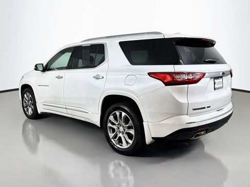 Used 2019 Chevrolet Traverse Premier w/ LPO, Blackout Package AWD/4WD image 8