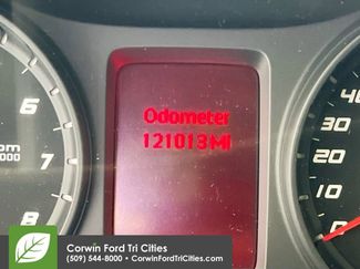 Used 2009 Pontiac G8 w/ Comfort And Sound Package RWD video 2