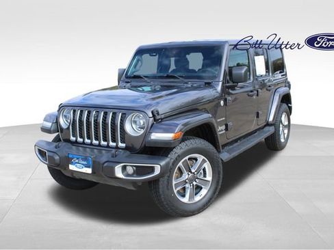 Used 2022 Jeep Wrangler Unlimited Sahara image 1