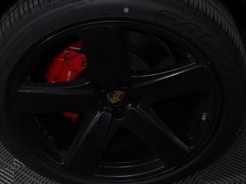 Used 2018 Porsche Macan GTS image 7