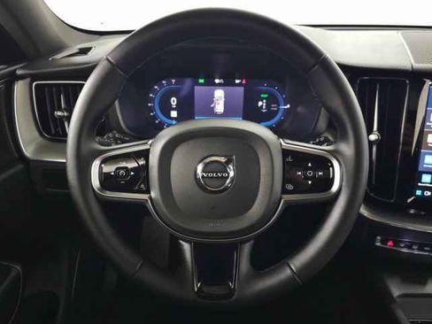 Certified 2024 Volvo XC60 T8 Ultimate w/ Protection Package Premier image 23