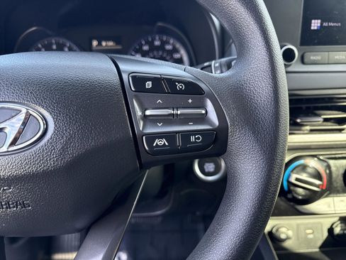 Used 2022 Hyundai Kona SEL w/ Cargo Package image 13