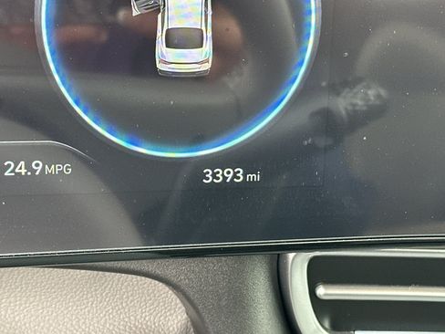 Certified 2024 Hyundai Elantra SEL w/ Convenience Package image 17