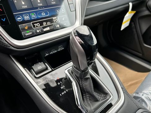 New 2025 Subaru Outback Premium image 17