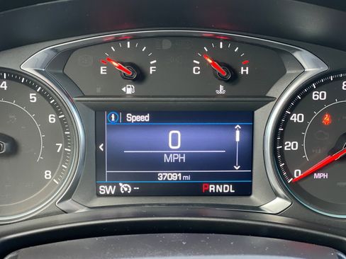 Used 2024 Chevrolet Equinox LT image 22