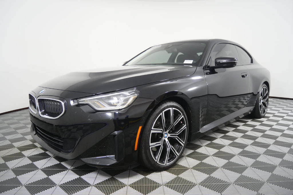 Certified 2023 BMW 230i Coupe w/ Premium Package RWD image 8