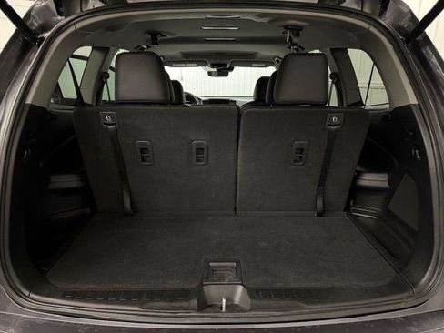 Used 2022 Honda Pilot Special Edition image 11