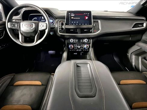 Used 2023 GMC Yukon AT4 w/ AT4 Premium Plus Package image 11