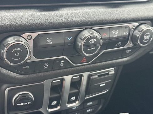New 2026 Jeep Wrangler Sport AWD/4WD image 33