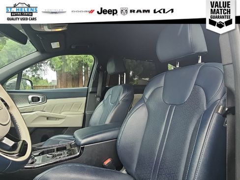 Used 2023 Kia Sorento SX Prestige AWD/4WD image 17
