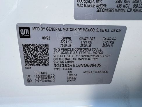 Used 2022 Chevrolet Silverado 1500 ZR2 w/ Technology Package image 36