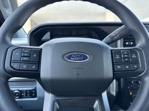 New 2026 Ford F350 XLT w/ 360-Degree Camera Package image 23