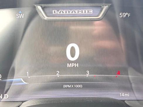 New 2026 RAM 3500 Laramie AWD/4WD image 18