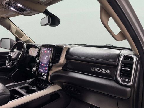 Used 2019 RAM 1500 Laramie image 21