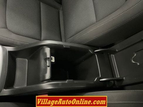 Used 2018 Chevrolet Colorado LT w/ LT Convenience Package AWD/4WD image 22